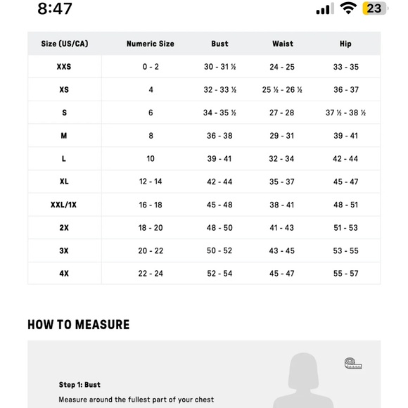 Fabletics Scrub Set - Picture 6 of 7